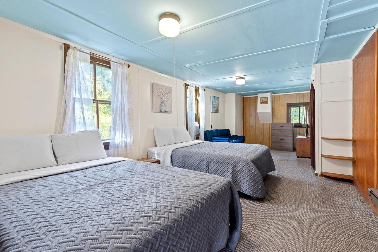 Harney Camp Cabins Hill City Esterno foto