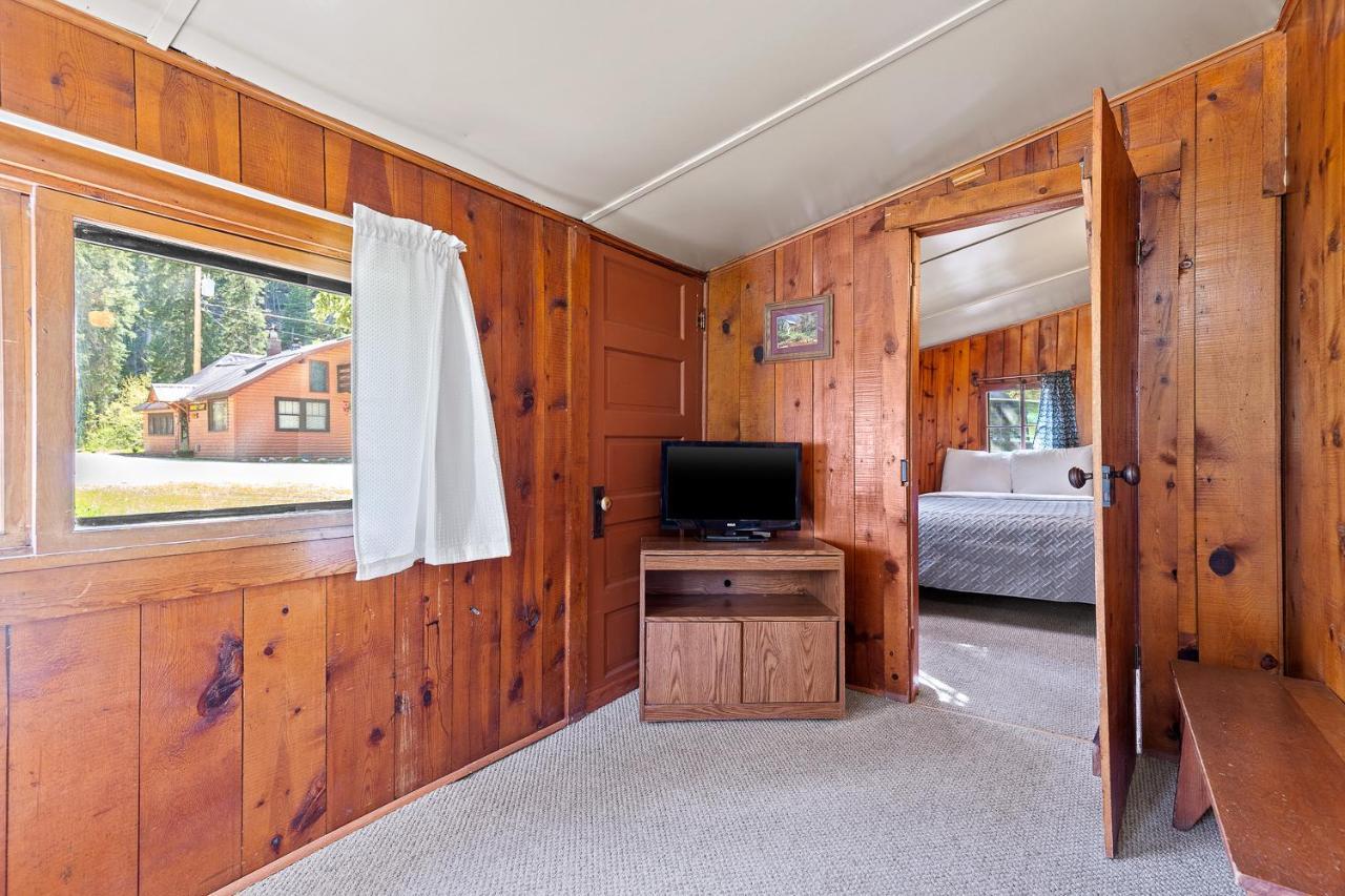 Harney Camp Cabins Hill City Esterno foto