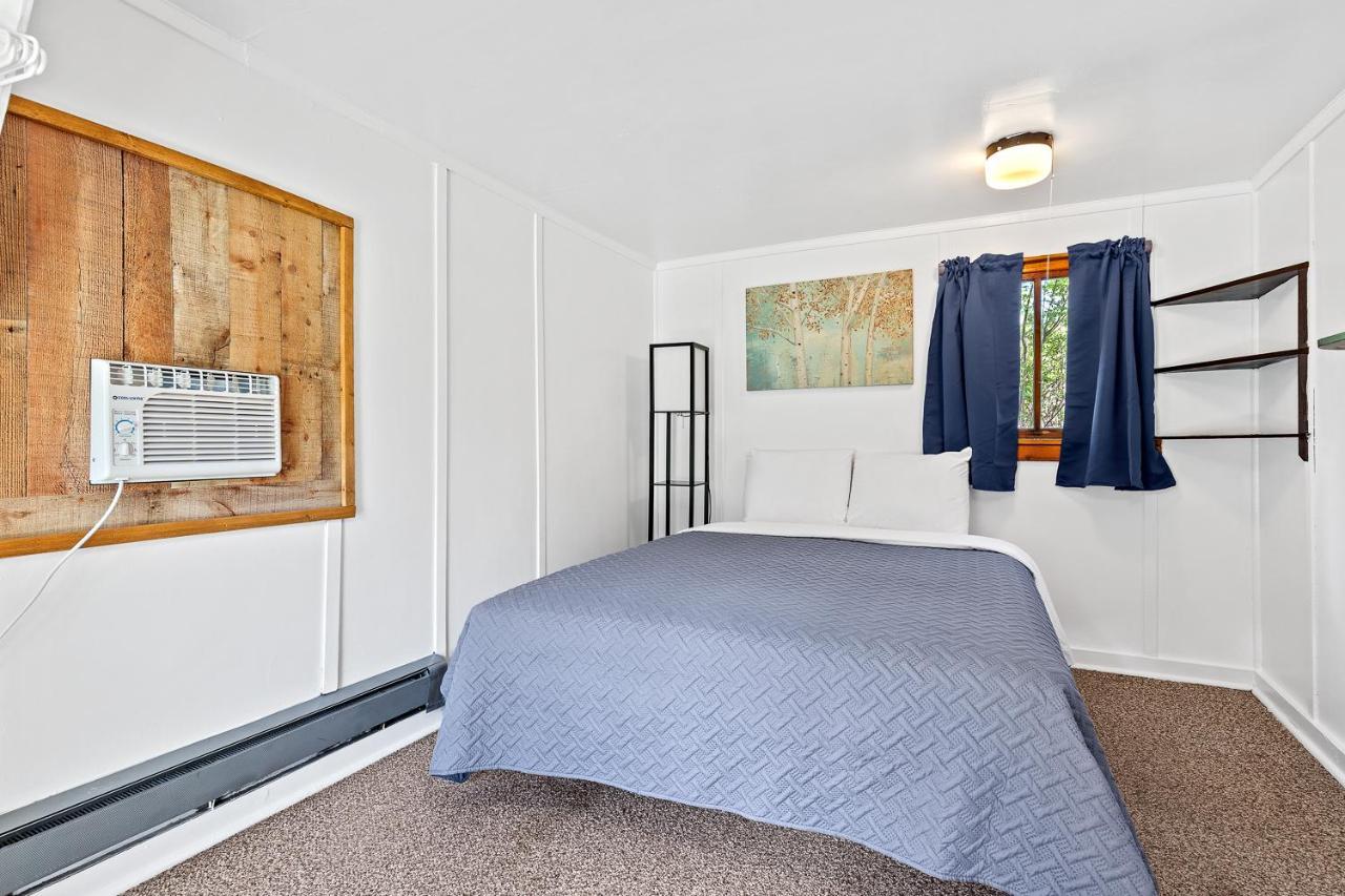 Harney Camp Cabins Hill City Esterno foto