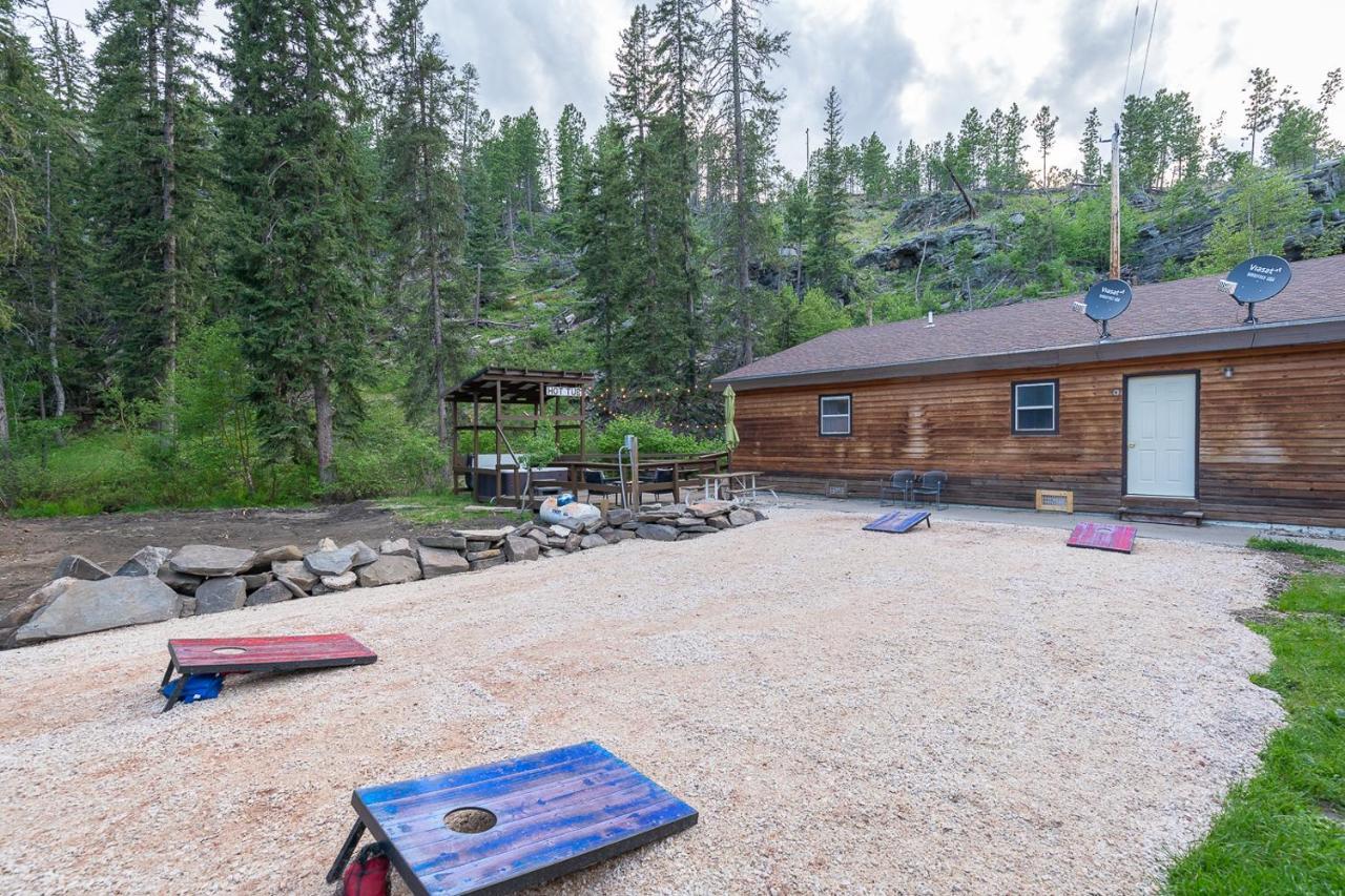 Harney Camp Cabins Hill City Esterno foto